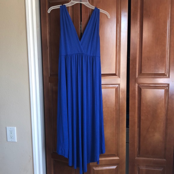 BNWT/GUC Maternity A Pea in the Pod dress bundle - Picture 3 of 16